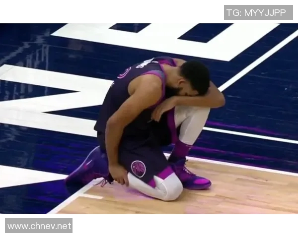 雄鹿官宣：小波特训练中右膝半月板受伤 将进行手术并至少休战4周